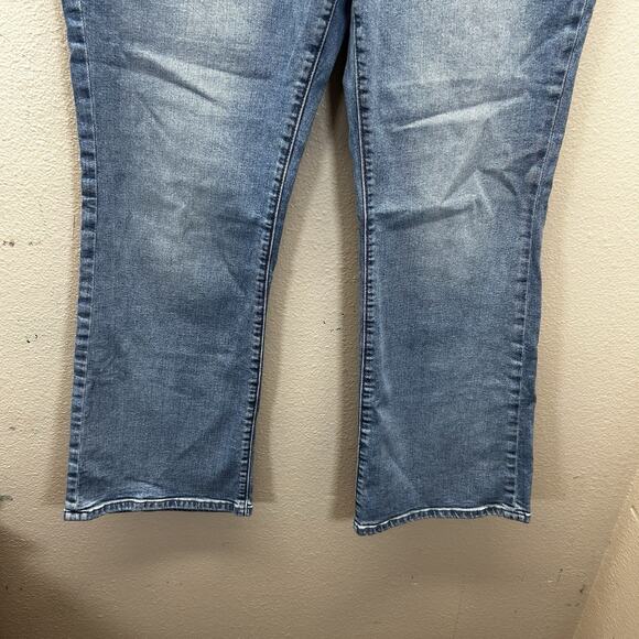 Loft Curvy Bootcut Jeans. Size 12 Medium Wash High Rise Denim Western Boho - Picture 3 of 7